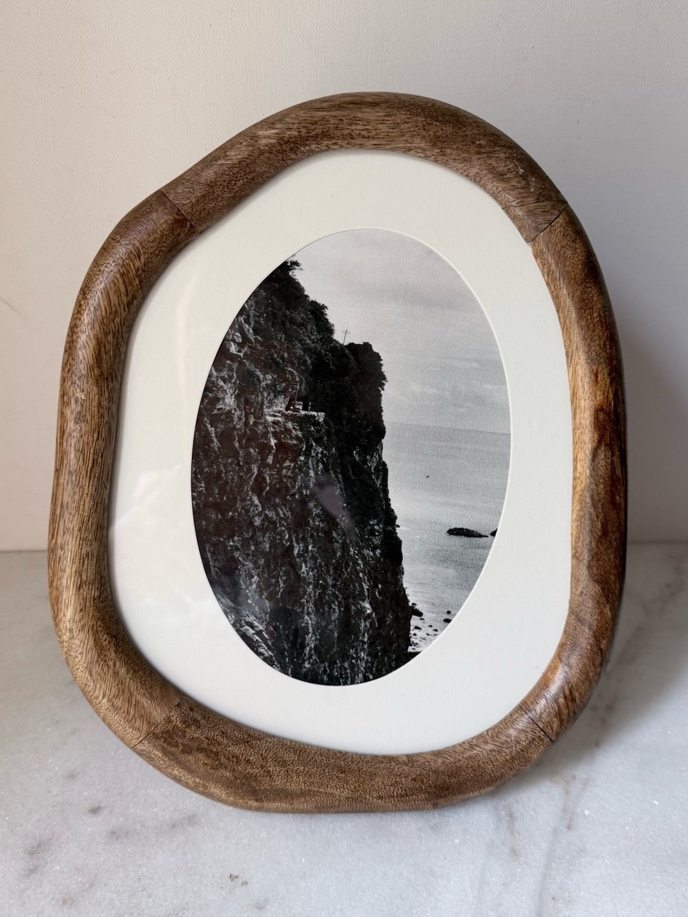 Wooden organic irregular Oval Photo Frame - Brown 10”x8” - Picture 3 of 13
